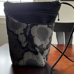 Maruca Design City Girl in Black Tapestry